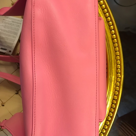 💥SOLD💥VERSACE Calfskin Palazzo Medusa Backpack - Picture 5 of 7